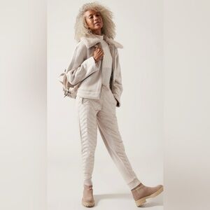 ATHLETA FULL ZIP LINED IVORY ABALONE WESTBOUND SHERPA JACKET